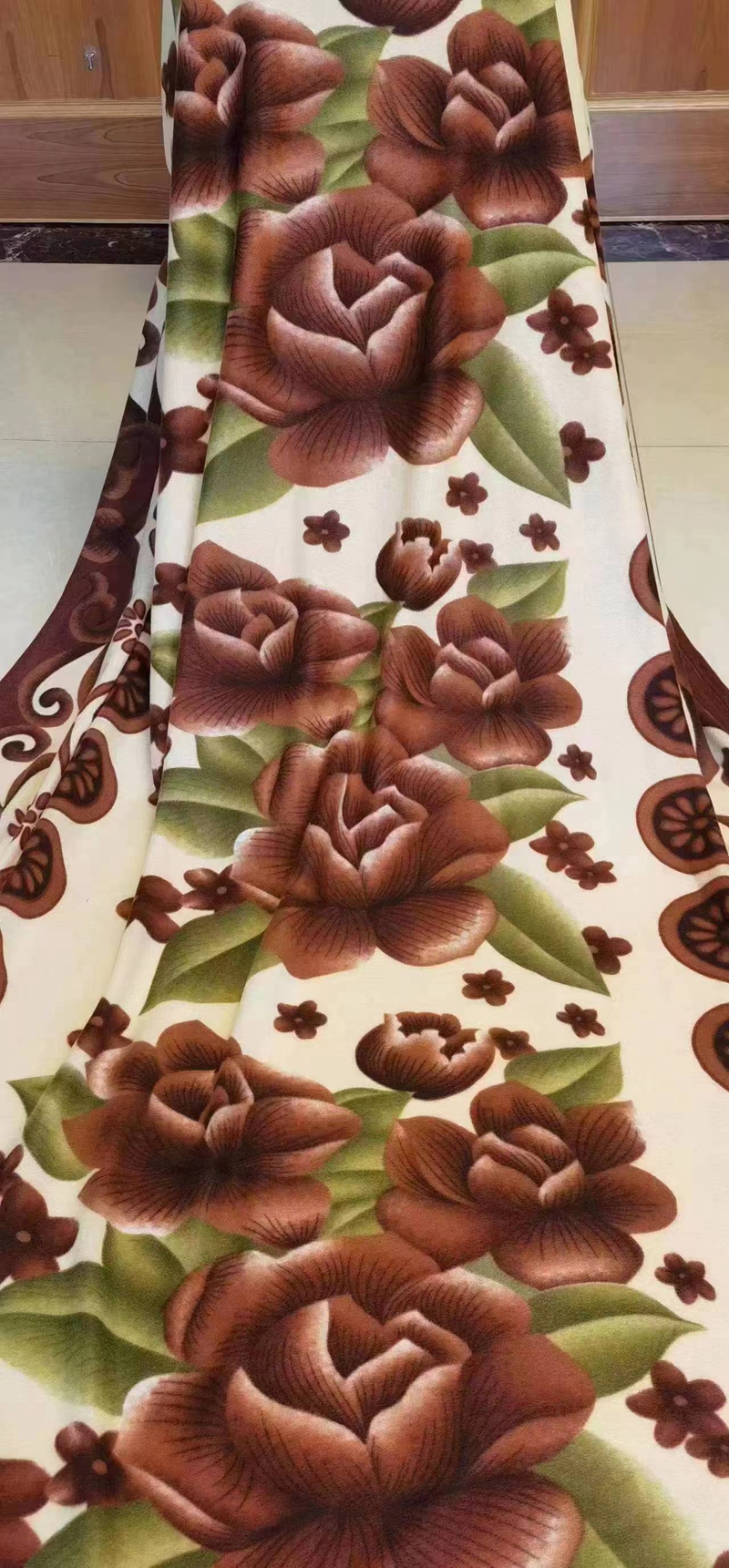 	Double sided velvet printed grid
